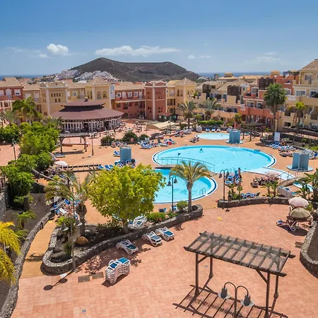 Maapartamentses Granada Park Los Cristianos (Tenerife)