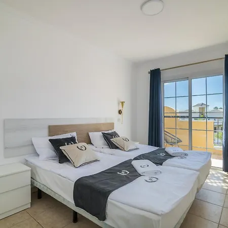 Maapartamentses Granada Park Los Cristianos (Tenerife)