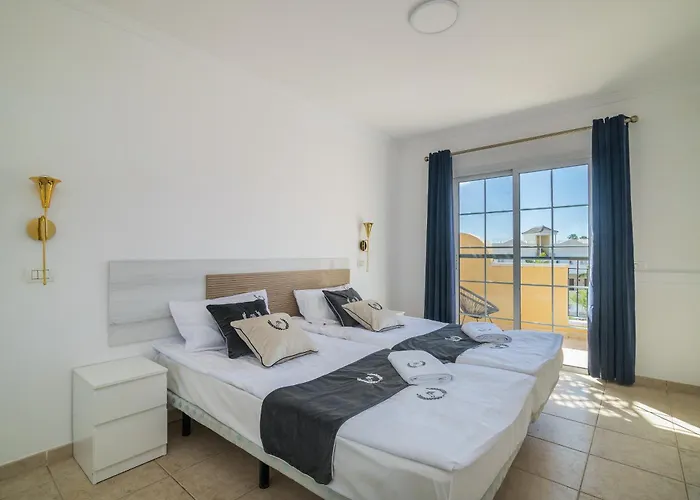 Maapartamentses Granada Park Los Cristianos (Tenerife)