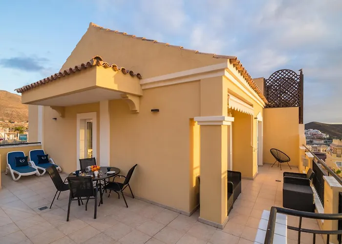 Maapartamentses Granada Park Los Cristianos (Tenerife)